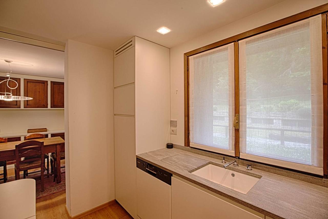 Joivy Superb Apartments For 6 With Mountain View And Garden In Courmayeur Exterior foto